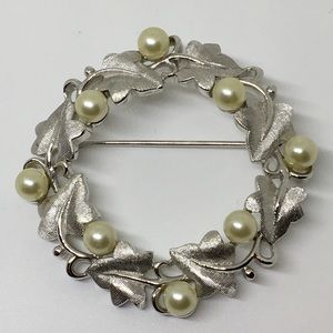 Rare Trafari Vintage silver leaf wreath pearl pin